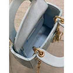 Replica Mini Borsa Dior Lady Dior con O-link Cannage Blu Imitazioni