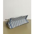 Borsa Dior Book Tote Dior blu ricamata con motivo Dior Oblique grigio