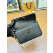 Pari all'originale replica Borsa LV con portafoglio a catena LV Bloom M14564