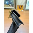 Pari all'originale replica Borsa LV con portafoglio a catena LV Bloom M14564