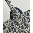 Borsa media Christian Dior Book Tote crema