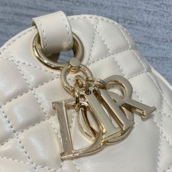 Qualità Specchio Replica Borse Firmate Christian Dior D-Motion media crema Riproduzione Fedele Borse Firmate Replica Christian Dior D-Motion media crema imitazioni