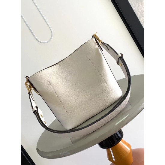 Qualità Specchio Replica Borsa Louis Vuitton Lock and Walk in pelle martellata marrone M24165 Riproduzione Fedele Borsa Louis Vuitton Lock and Walk in pelle martellata marrone M24165 imitazioni