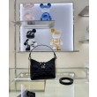Mini borsa Christian Dior Miss Caro Diorling con catena, nera