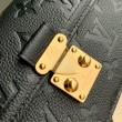 Portafoglio LV Metis con catena in pelle M82637