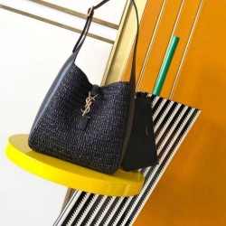 Qualità Specchio Replica Borse Alta Qualità a tracolla piccola Saint Laurent Le 5 À 7 morbida in rafia nera Riproduzione Fedele Borse Replica Alta Qualità a tracolla piccola Saint Laurent Le 5 À 7 morbida in rafia nera imitazioni