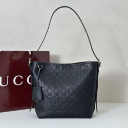 Replica qualità specchio Borse  Alta Qualità a tracolla piccola Gucci GG Emblem 848881 Nera