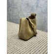 Borsa hobo mini morbida YSL Saint Laurent Le 5 À 7 in pelle scamosciata gialla