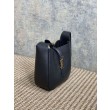 Borsa hobo mini morbida YSL Saint Laurent Le 5 À 7 Nera
