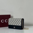 Portafoglio Gucci GG Marmont con catena 497985 Nero
