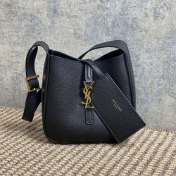 Replica qualità specchio Borsa hobo mini morbida YSL Saint Laurent Le 5 À 7 Nera