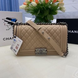 Replica qualità specchio Borse  Alta Qualità Chanel Boy Flap Classic A67086 Pelle di vitello granata hardware oro/argento albicocca