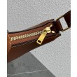 Borsa a tracolla Celine Ava Triomphe Half Moon Caffè