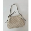 Borsa a tracolla Gucci GG Emblem Piccola 815218 Crema