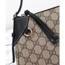 Borse Imitazioni a tracolla Gucci GG Emblem Piccola 815218 Marrone