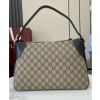 Borse Firmate Replica a tracolla media Gucci serie GG Emblem 815216 Nera