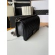 Borsa Replica 1:1 Chanel Boy Flap A67086 Pelle di vitello granata finiture nere