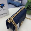 Borsa Chanel Boy Flap Classic A67086 Pelle di vitello granata hardware oro/argento blu