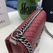 Borsa Chanel Boy Flap Classic A67086 Pelle di vitello granata hardware oro/argento bordeaux