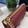 Borsa Chanel Boy Flap Classic A67086 Pelle di vitello granata hardware oro/argento bordeaux