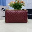 Borsa Chanel Boy Flap Classic A67086 Pelle di vitello granata hardware oro/argento bordeaux