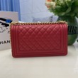 Borsa Chanel Boy Flap Classic A67086 Pelle di vitello granata hardware oro/argento rossa