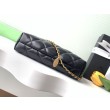 Borsa hobo Chanel 25S AS5528 Metallo dorato Nero