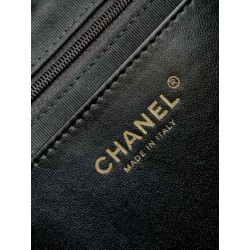 Zaino Chanel 25B Clover Series Vintage AS5715 Pelle di vitello granata Nero