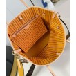 LV Neverfull Bandouliere Inside Out MM Borsa M11947