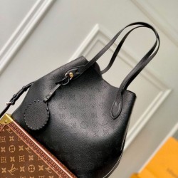 Borsa Louis Vuitton Blossom MM nera Mahina M21851 Replica qualità specchio Replica Perfette Borsa Louis Vuitton Blossom MM nera Mahina M21851 imitazioni