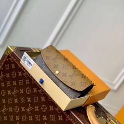 Replica Perfette Alta gamma replica Louis Vuitton Emilie Portafoglio M82157 imitazioni