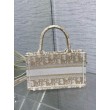 Borse Replica Dior Mini Book Tote con cinturino ricamato Dior Oblique color oro