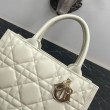 Borsa Dior piccola book tote con tracolla Pelle di vitello macrocannage bianca