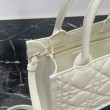 Borsa Dior piccola book tote con tracolla Pelle di vitello macrocannage bianca