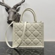 Borsa Dior piccola book tote con tracolla Pelle di vitello macrocannage bianca