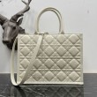 Borsa tote Dior media a libro con tracolla Pelle di vitello macrocannage bianca