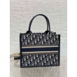 Borse Replica tote Dior piccola per libri con tracolla in tela blu Dior Oblique