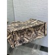 Borsa tote grande per libri Dior Beige Ricamo Toile de Jouy Soleil