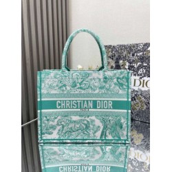 Qualità superiore replica Dior media Dioriviera Book Tote Aquamarina Ricamo Toile de Jouy Qualità superiore replica Dior media Dioriviera Book Tote Aquamarina Ricamo Toile de Jouy