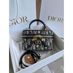 Dior 30 Montaigne Mini Vanity Case Blu Oblique Jacquard