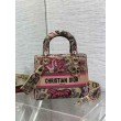 Dior Dioriviera Lady D-Lite Medium Bag Raffia con ricamo Toile de Jouy Sauvage rosa