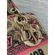 Dior Dioriviera Lady D-Lite Medium Bag Raffia con ricamo Toile de Jouy Sauvage rosa