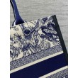 Dior Media Book Tote Bag con Tracolla Blu Ricamo Toile de Jouy Sauvage