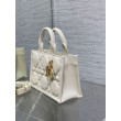 Dior Mini Book Tote Bag con Tracolla Bianca Macrocannage Pelle di Vitello Dior Mini Book Tote Bag con Tracolla Bianca Macrocannage Pelle di Vitello