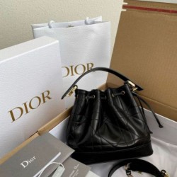 Borsa a Secchiello Dior Piccola Jolie Pelle di Agnello Macrocannage Nero Replica qualità specchio Replica Perfette Borsa a Secchiello Dior Piccola Jolie Pelle di Agnello Macrocannage Nero imitazioni