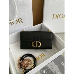 Borsa Dior 30 Montaigne East-West con catena Pelle di vitello nera Borsa Dior 30 Montaigne East-West con catena Pelle di vitello nera