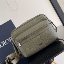 Dior Rider 2.0 Borsa a tracolla con cerniera Khaki Gravity Replica qualità specchio Replica Perfette Dior Rider 2.0 Borsa a tracolla con cerniera Khaki Gravity imitazioni