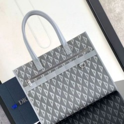 Replica Perfetta tote Dior Safari in tela grigia con diamanti CD qualità specchio Replica Perfette Perfetta tote Dior Safari in tela grigia con diamanti CD imitazioni