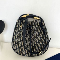Replica Perfette Borsa media Dior Nolita Jacquard blu Dior Oblique imitazioni
