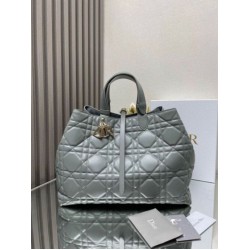 Dior Toujours Grande Borsa Grigio Macrocannage Pelle di Vitello Dior Toujours Grande Borsa Grigio Macrocannage Pelle di Vitello